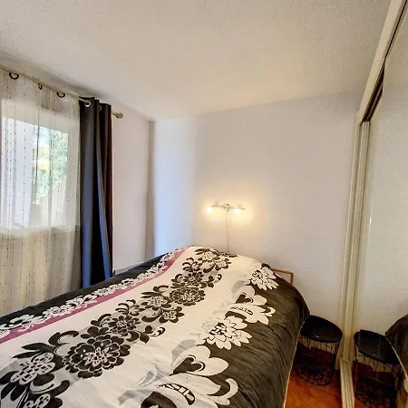 Sainte-maxime, 2 Pieces, 4 Personnes - Fr-1-745-3 Apartment